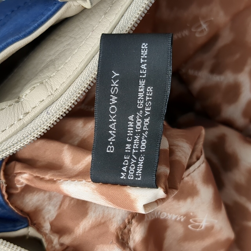 B makowsky blue and cream leather purse - Picture 12 of 15